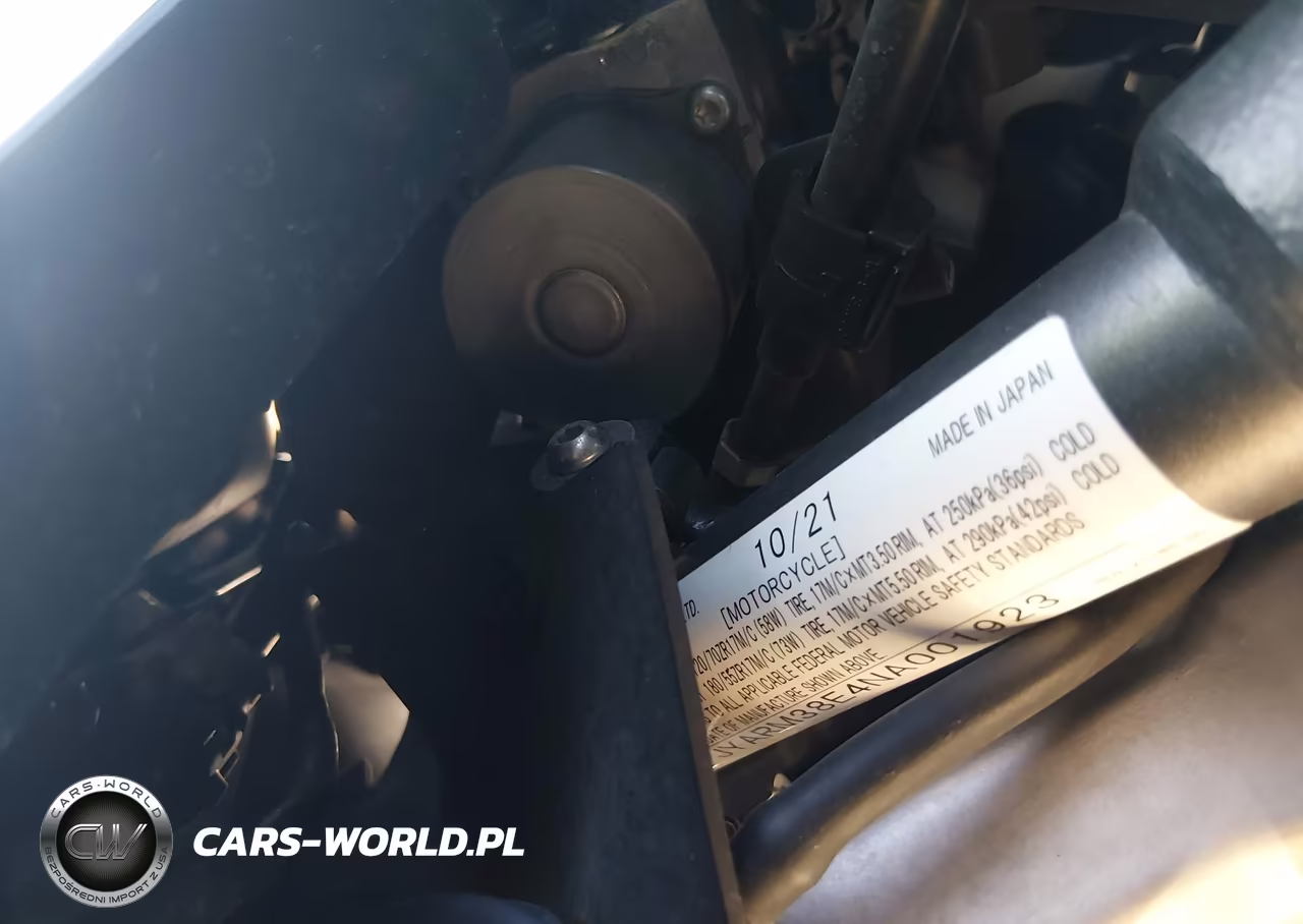 2022 Yamaha Yzfr7 VIN:JYARM38E4NA001923 - 10