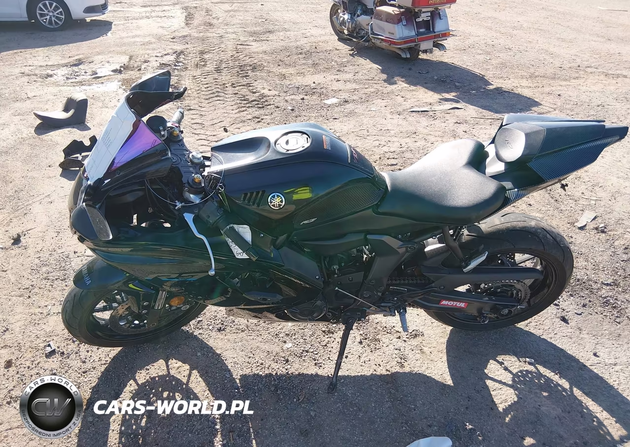 2022 Yamaha Yzfr7 VIN:JYARM38E4NA001923 - 11