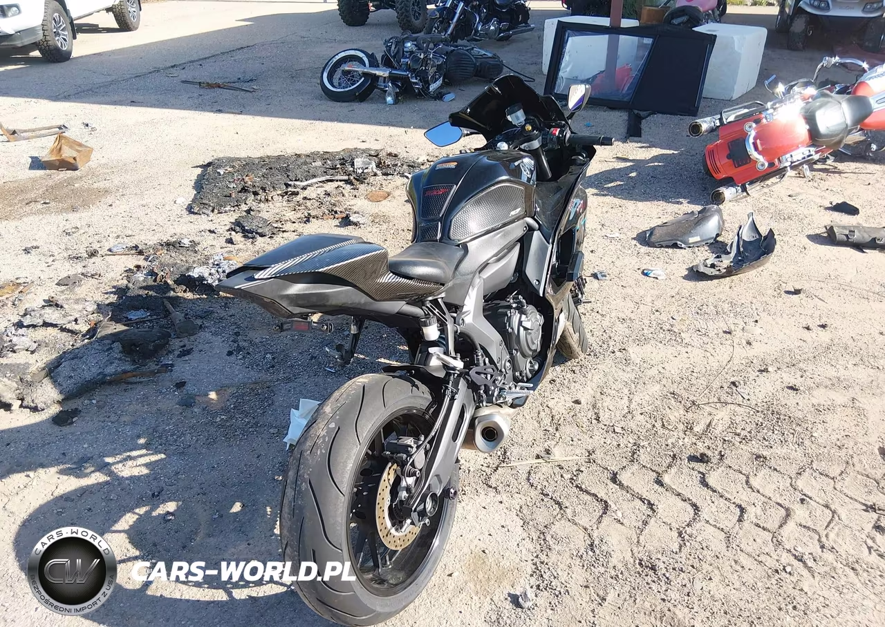 2022 Yamaha Yzfr7 VIN:JYARM38E4NA001923 - 3