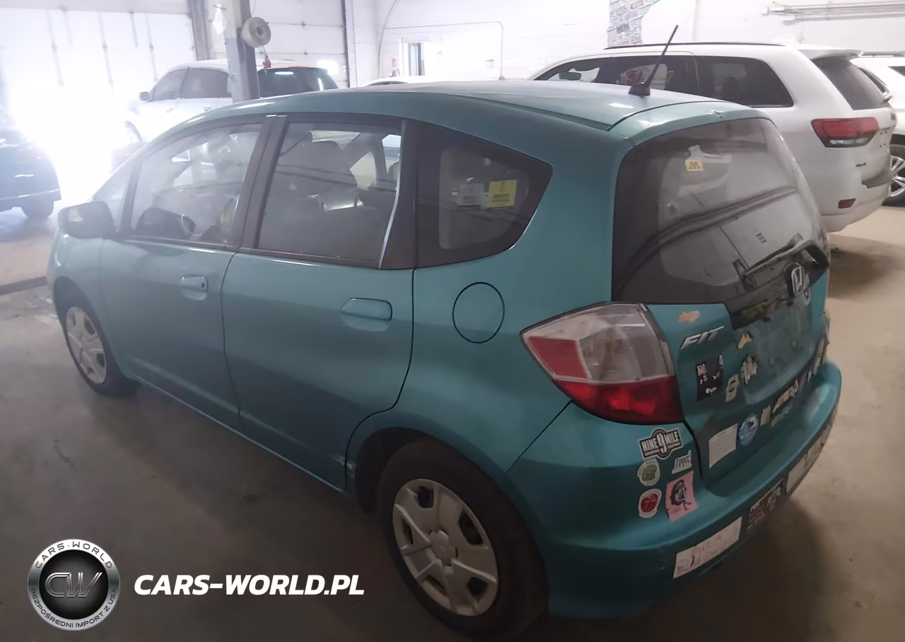 2012 Honda Fit VIN:JHMGE8H37CC021376 - 3