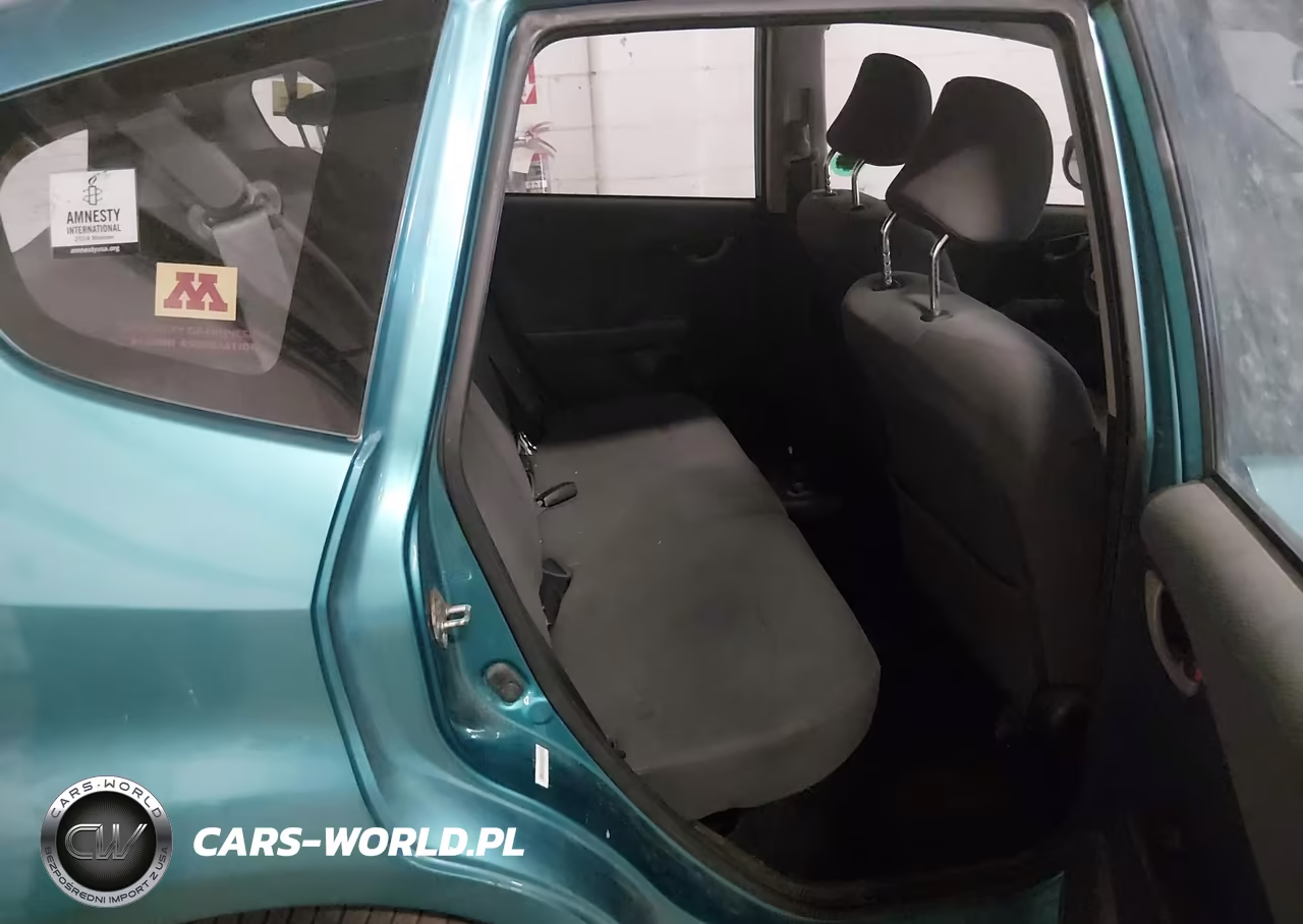 2012 Honda Fit VIN:JHMGE8H37CC021376 - 8