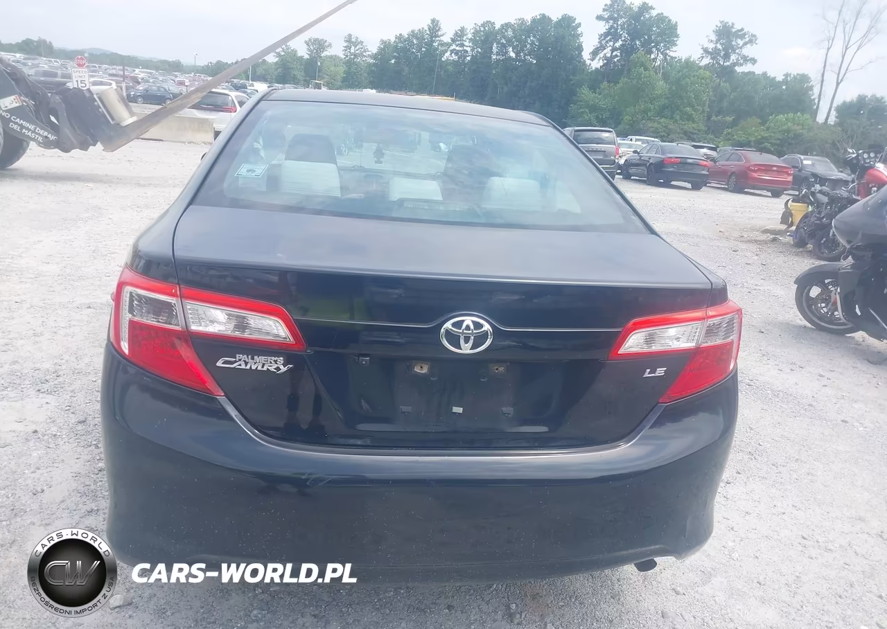 2014 Toyota Camry Le VIN:4T1BF1FK8EU435706 - 16