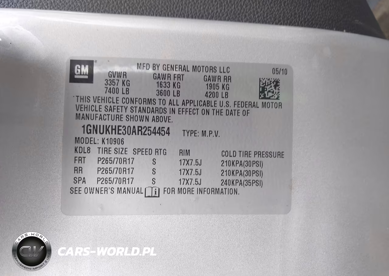 2010 Chevrolet Suburban 1500 Ls VIN:1GNUKHE30AR254454 - 9