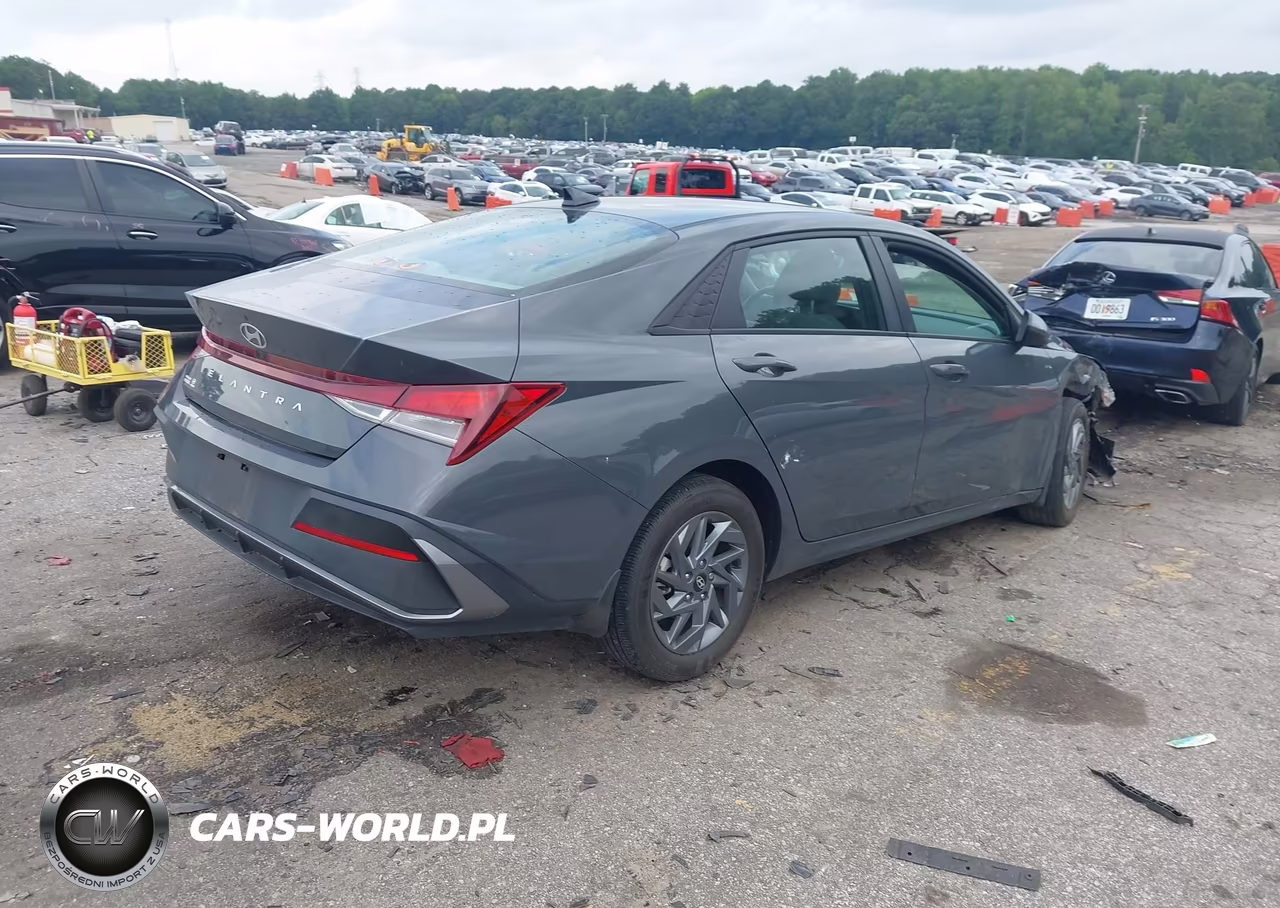 2024 Hyundai Elantra Sel VIN:KMHLM4DG0RU735059 - 4