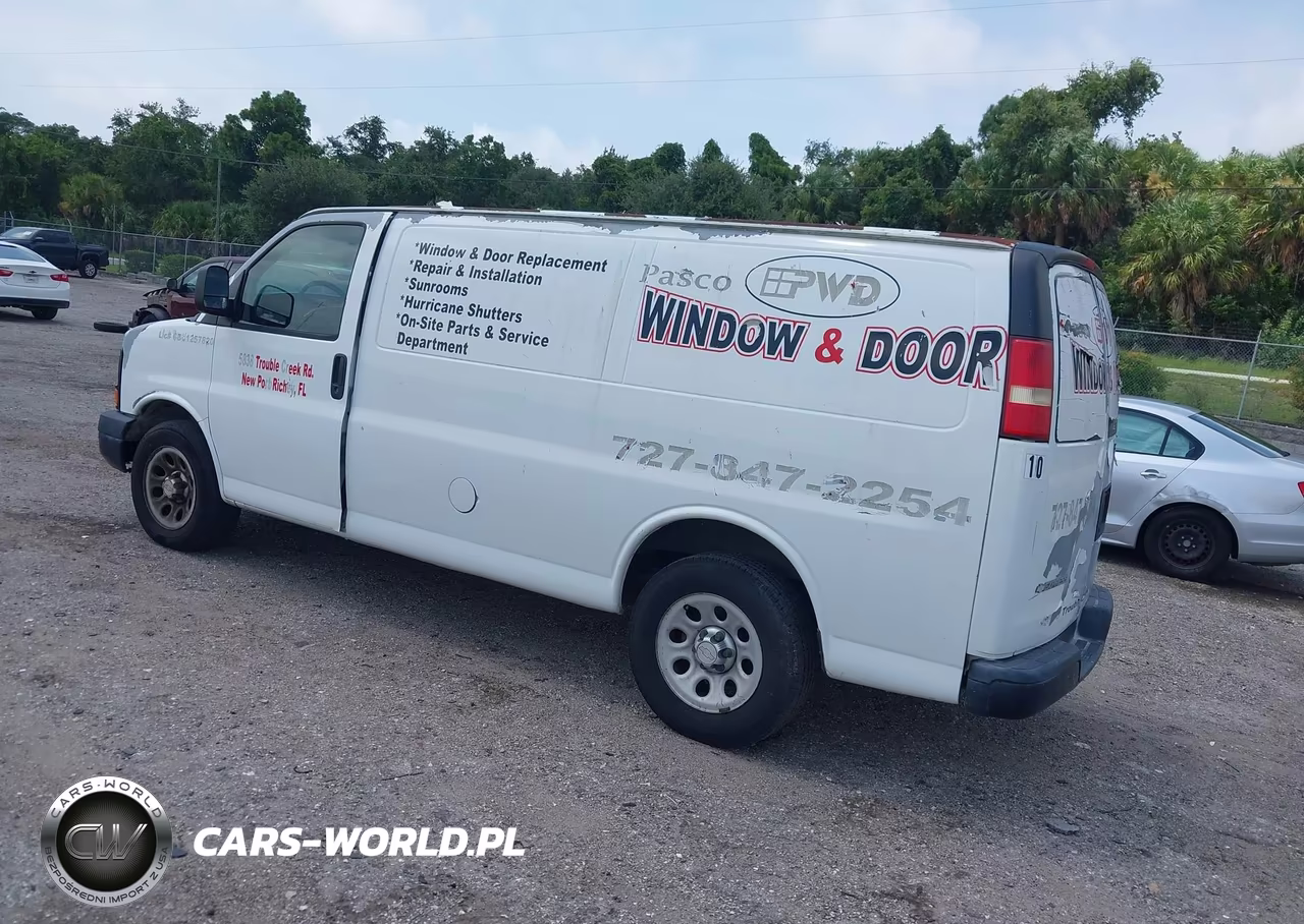 2010 Chevrolet Express 1500 Work Van VIN:1GCUGADX3A1121935 - 3