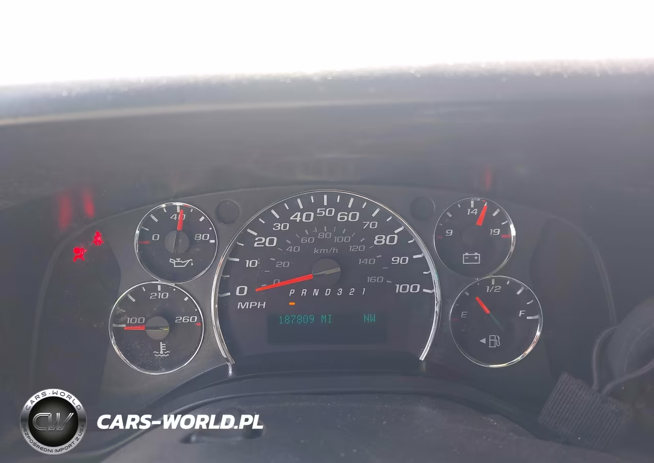 2010 Chevrolet Express 1500 Work Van VIN:1GCUGADX3A1121935 - 7