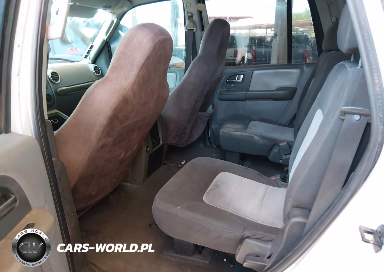 2004 Ford Expedition Nbx-Xlt VIN:1FMPU16L04LA89093 - 8