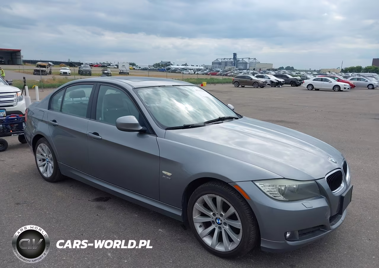 BMW 328I