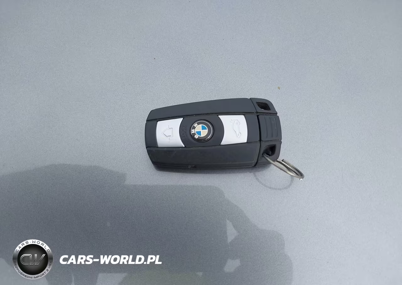 BMW 328I VIN:WBAPK7G58BNN78269 - 11