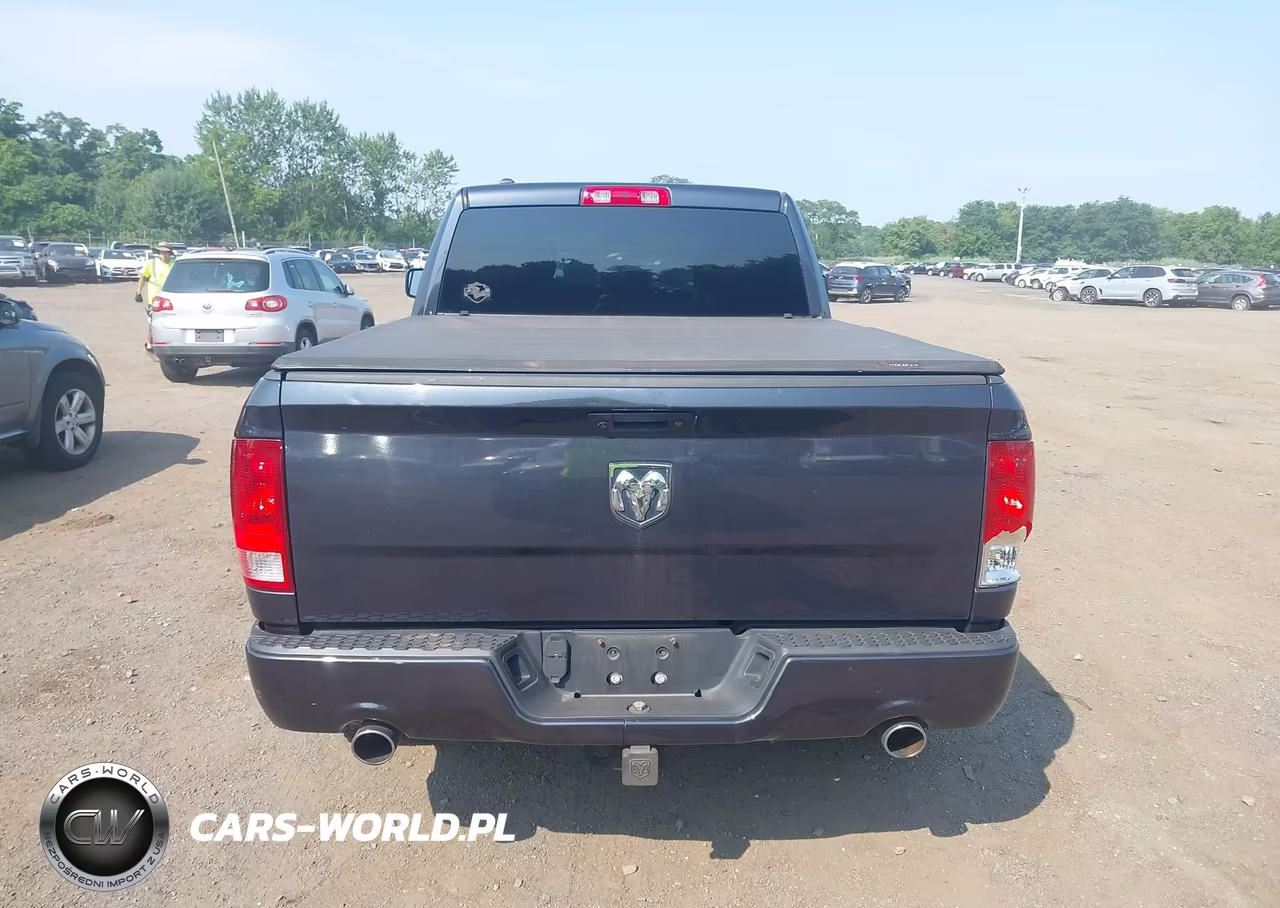 2017 Ram 1500 Express 4X4 6'4 Box VIN:1C6RR7FT1HS654410 - 16