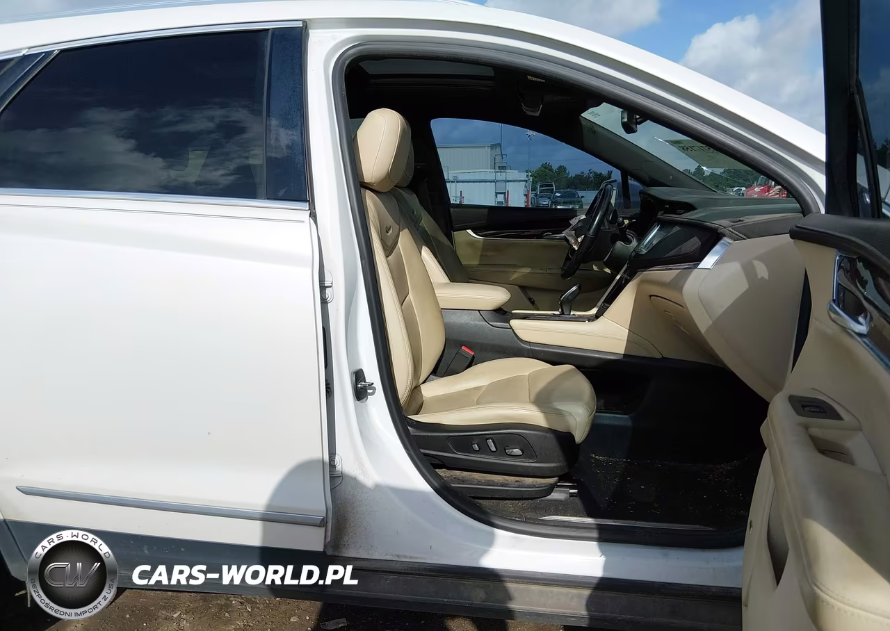 2018 Cadillac Xt5 Luxury VIN:1GYKNCRS0JZ196156 - 5