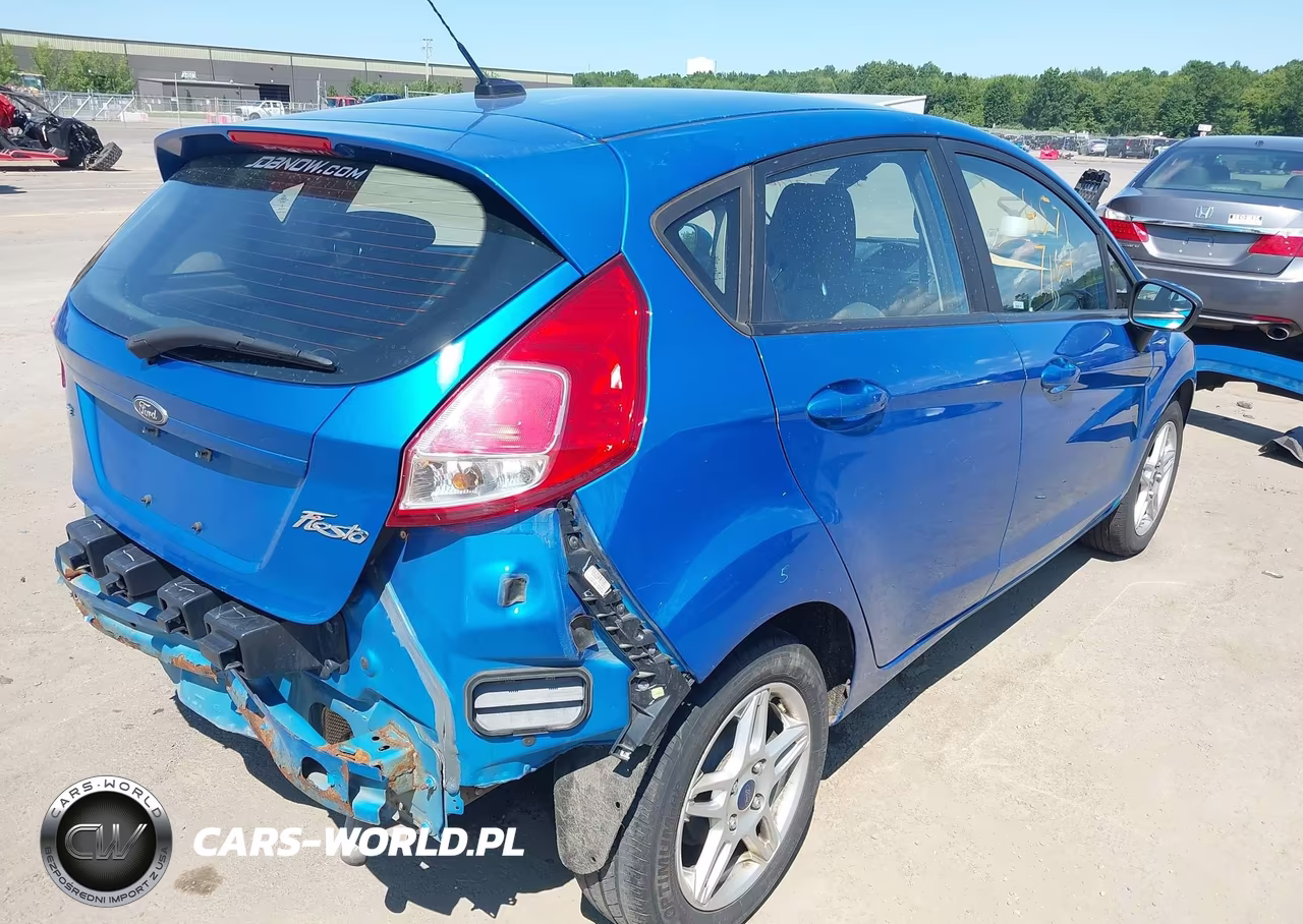 2017 Ford Fiesta Se VIN:3FADP4EJ2HM158389 - 4
