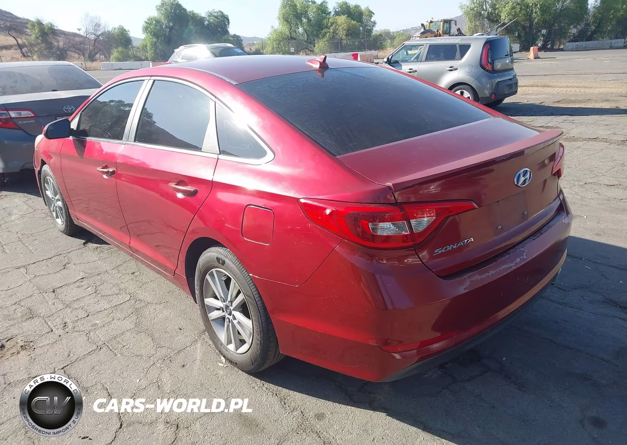 2015 Hyundai Sonata Se VIN:5NPE24AF1FH048483 - 3