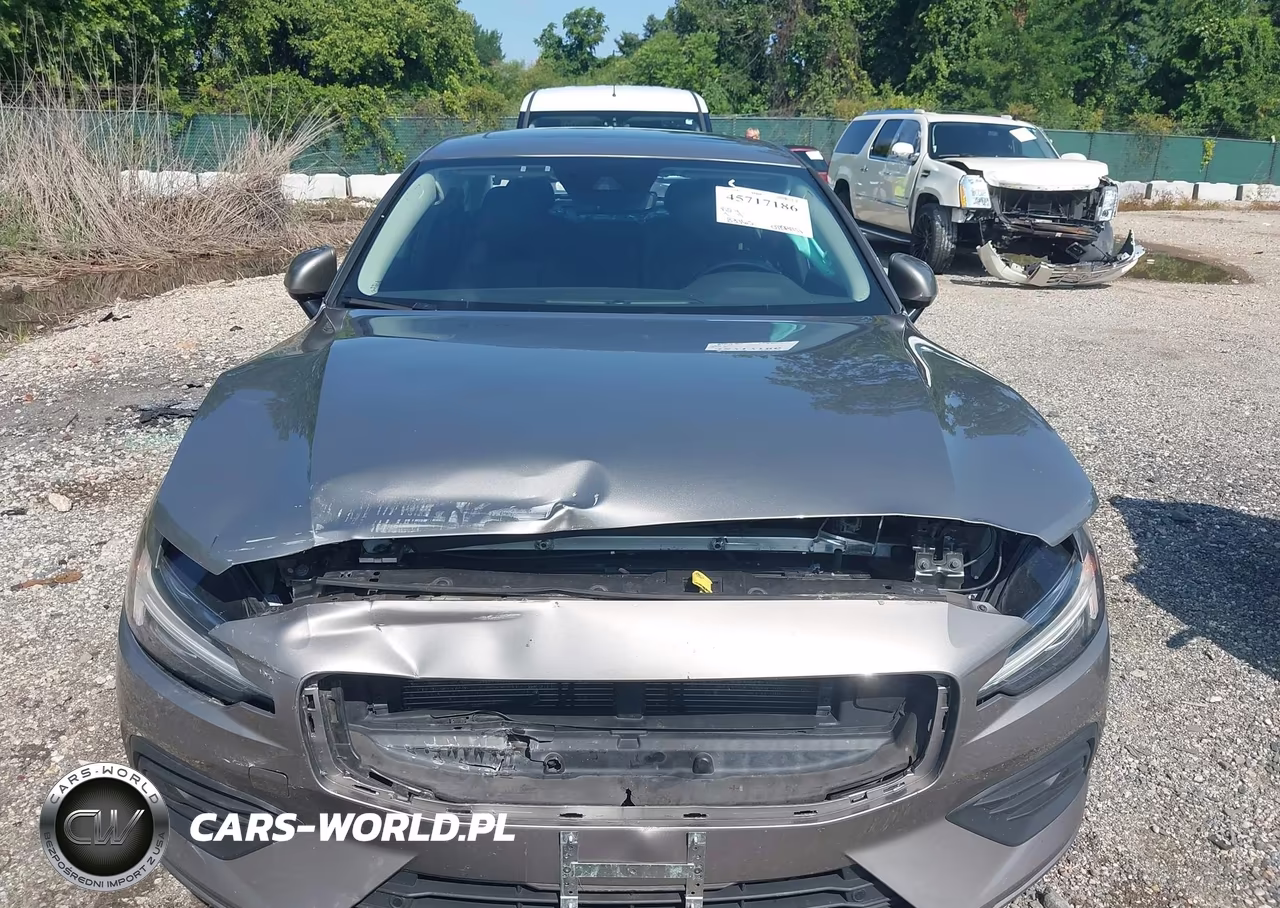 2019 Volvo S60 T6 Momentum VIN:7JRA22TKXKG014443 - 13