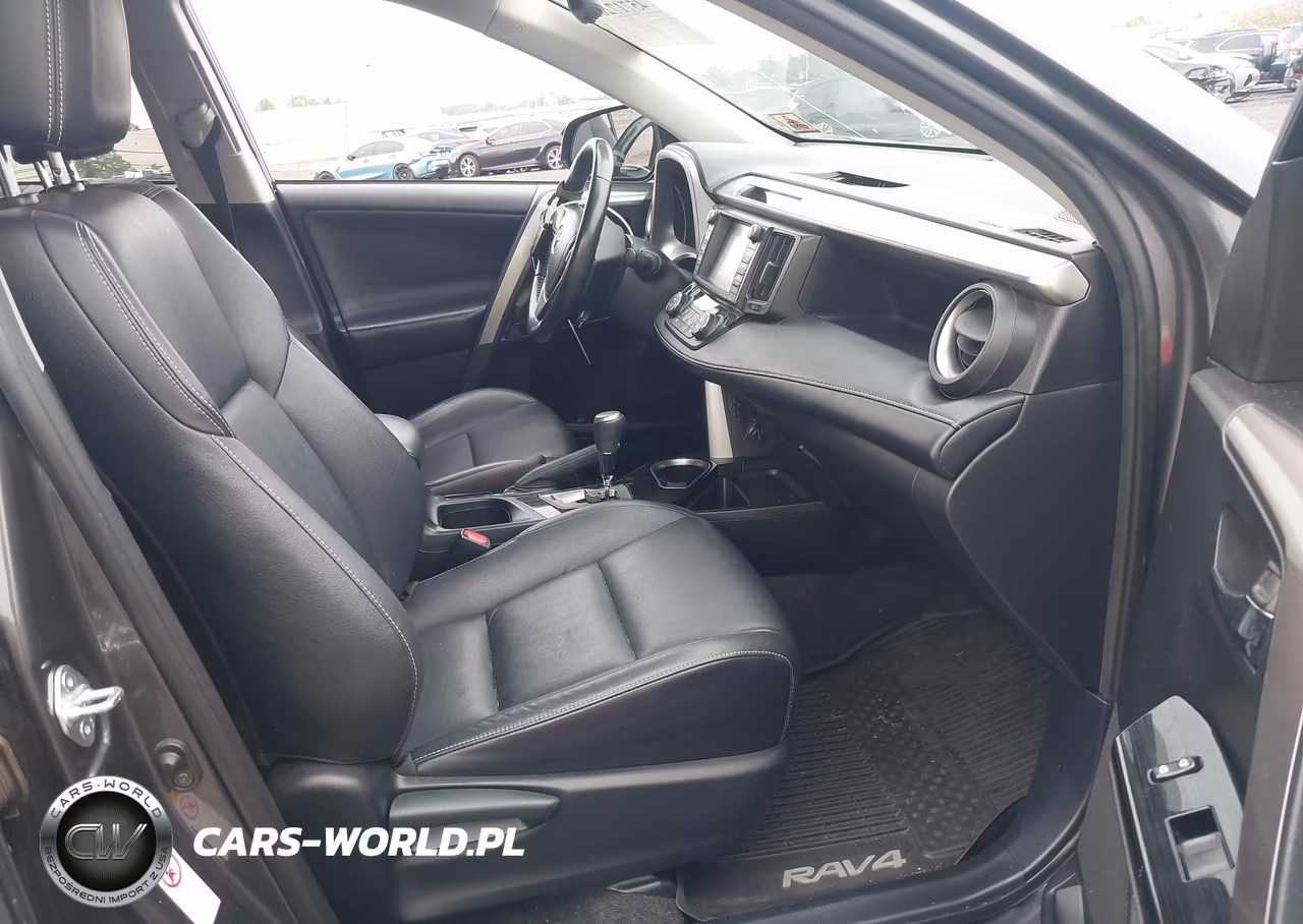 2018 Toyota Rav4 Limited VIN:JTMDFREV5JD236341 - 5