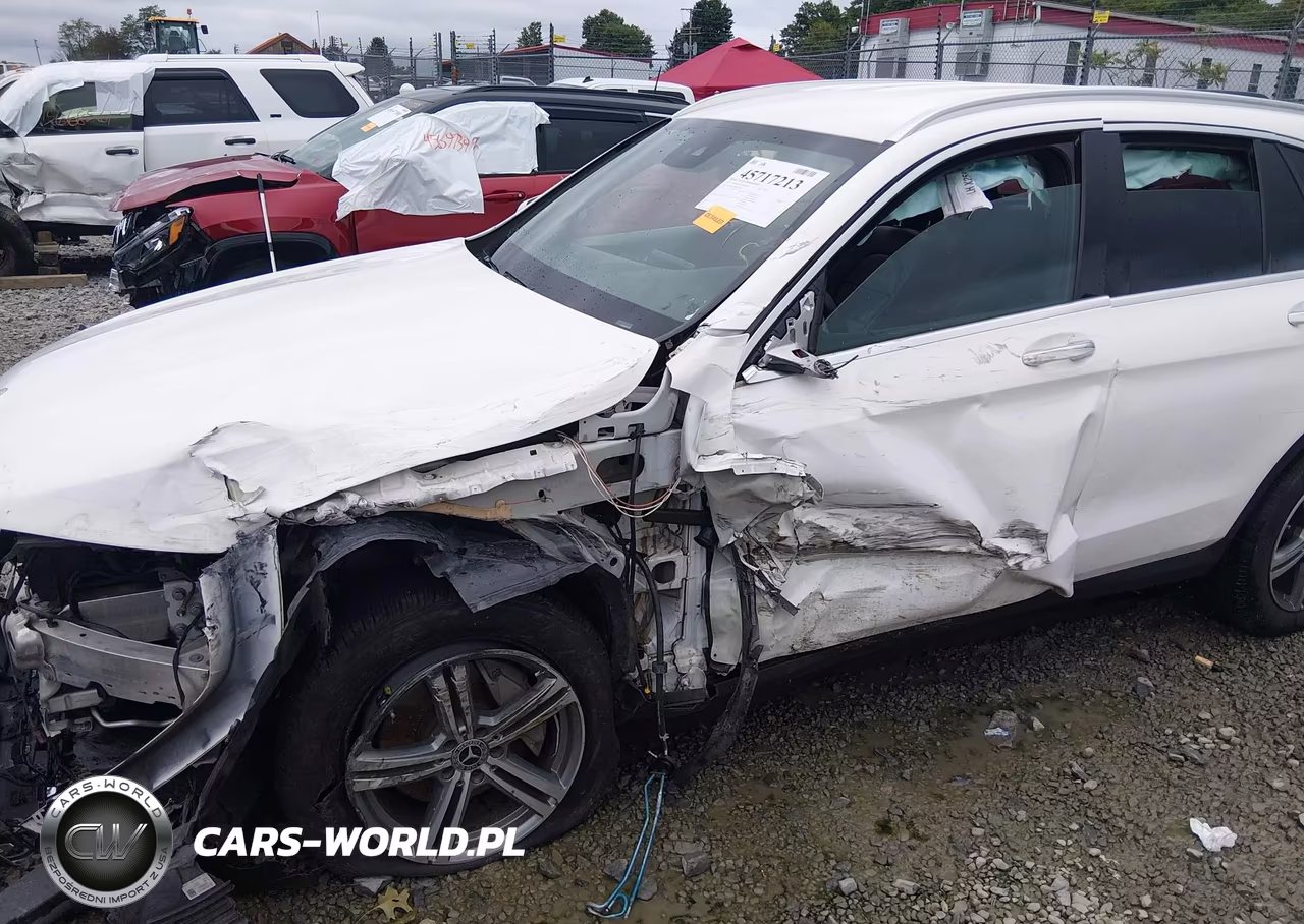2022 Mercedes-Benz Glc 300 4Matic Suv VIN:W1N0G8EB6NV395843 - 17