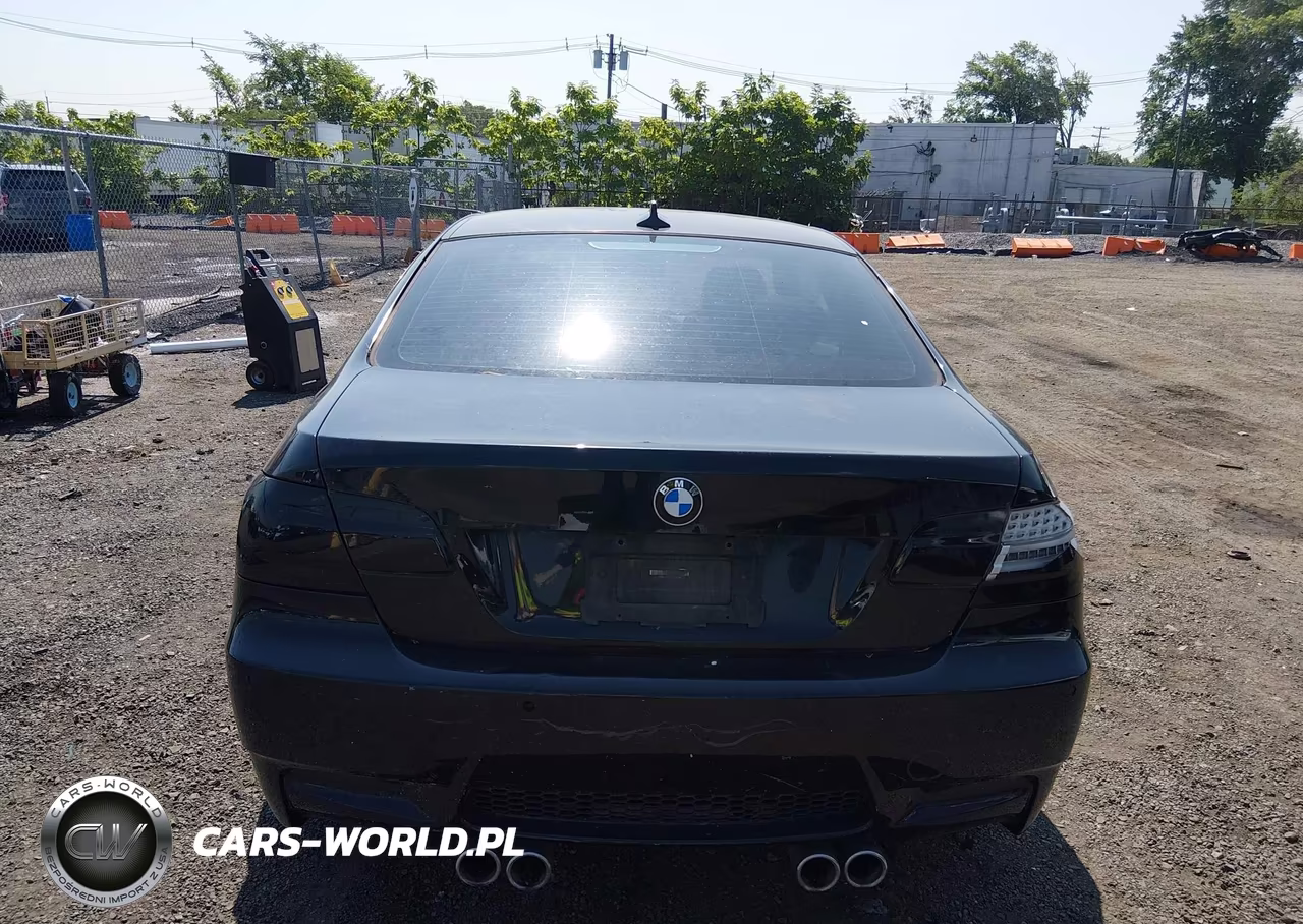 2011 BMW M3 VIN:WBSKG9C59BE796925 - 16