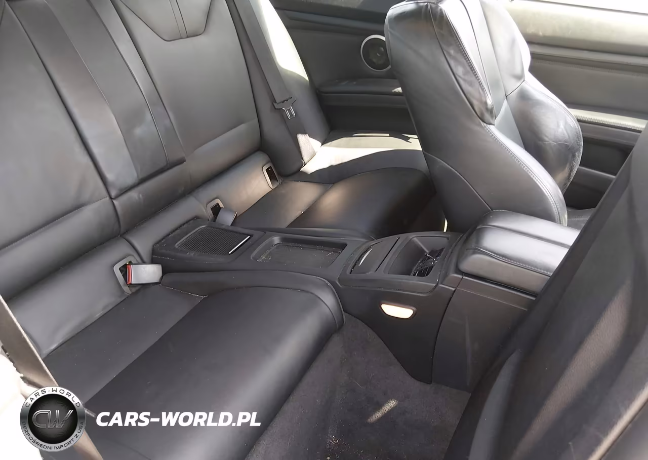 2011 BMW M3 VIN:WBSKG9C59BE796925 - 8