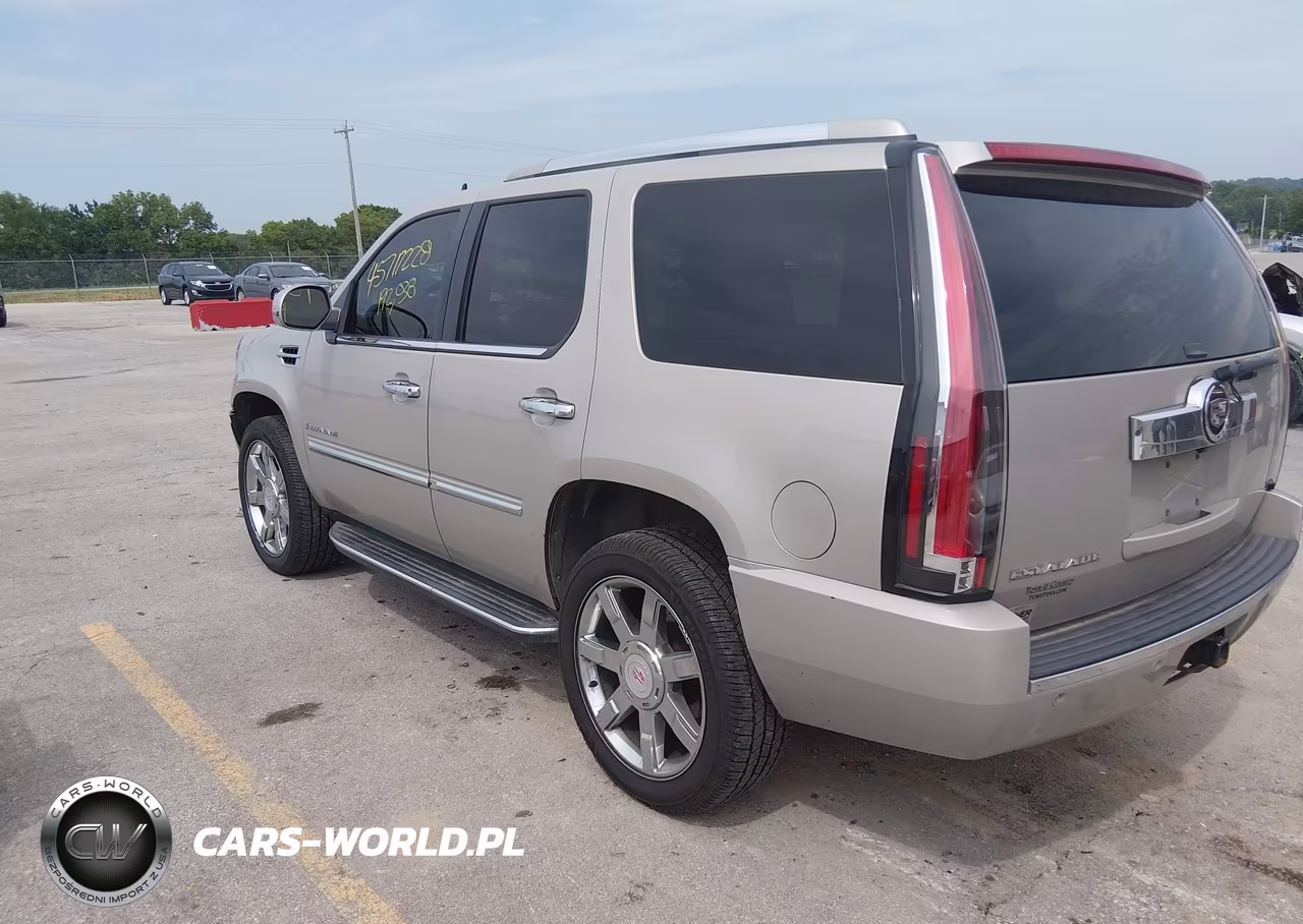 2007 Cadillac Escalade VIN:1GYFK63897R250989 - 3