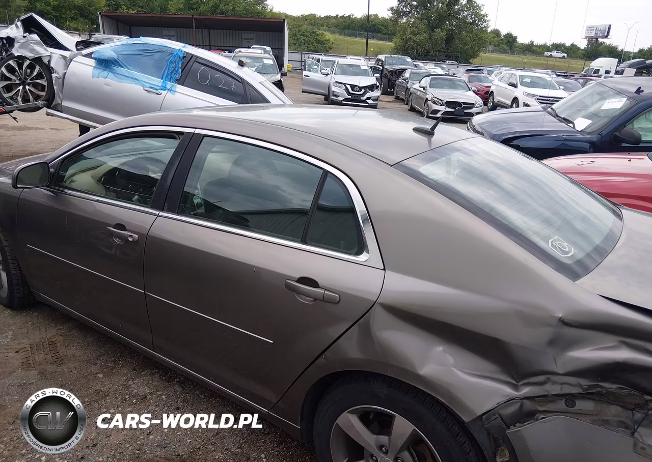 2011 Chevrolet Malibu 1Lt VIN:1G1ZC5E19BF112415 - 3
