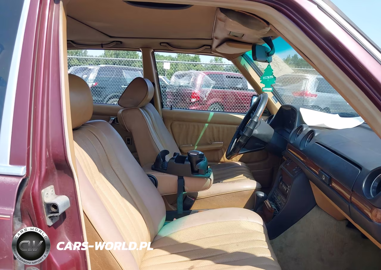 1985 Mercedes-Benz 300 Dt VIN:WDBAB33C3FA227514 - 5
