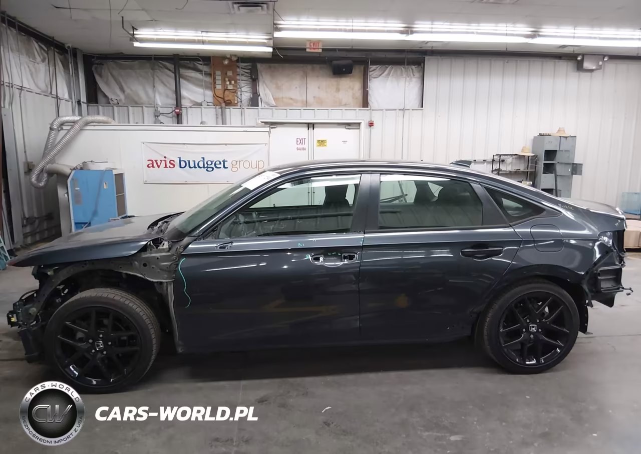 2025 Honda Civic Sport VIN:2HGFE2F50SH588072 - 15