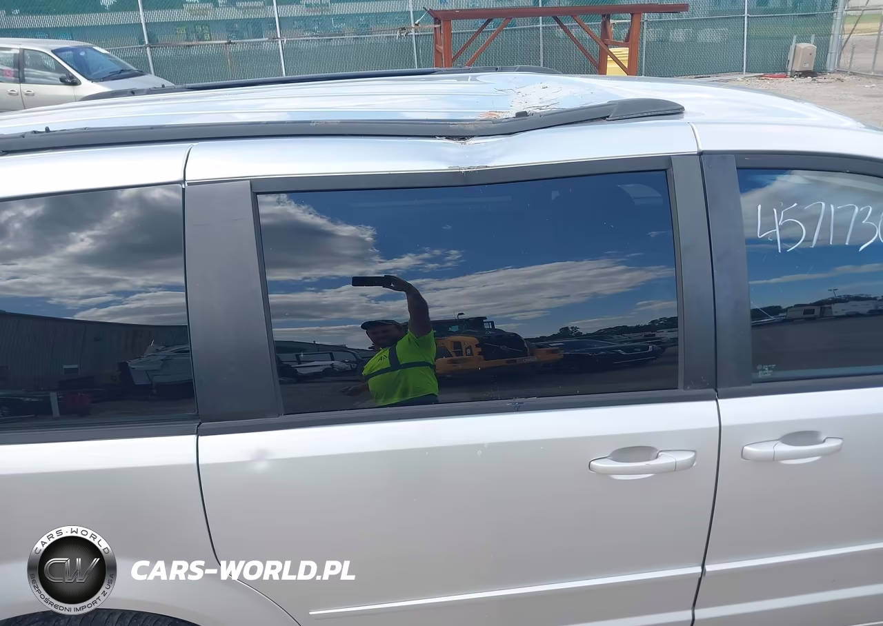 2012 Dodge Grand Caravan Se-Sxt VIN:2C4RDGBG9CR379914 - 6