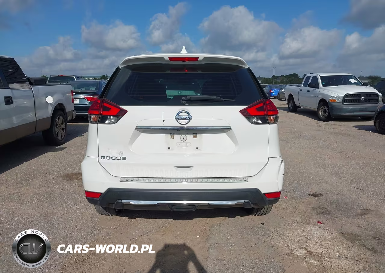 2017 Nissan Rogue S VIN:5N1AT2MT8HC865820 - 16