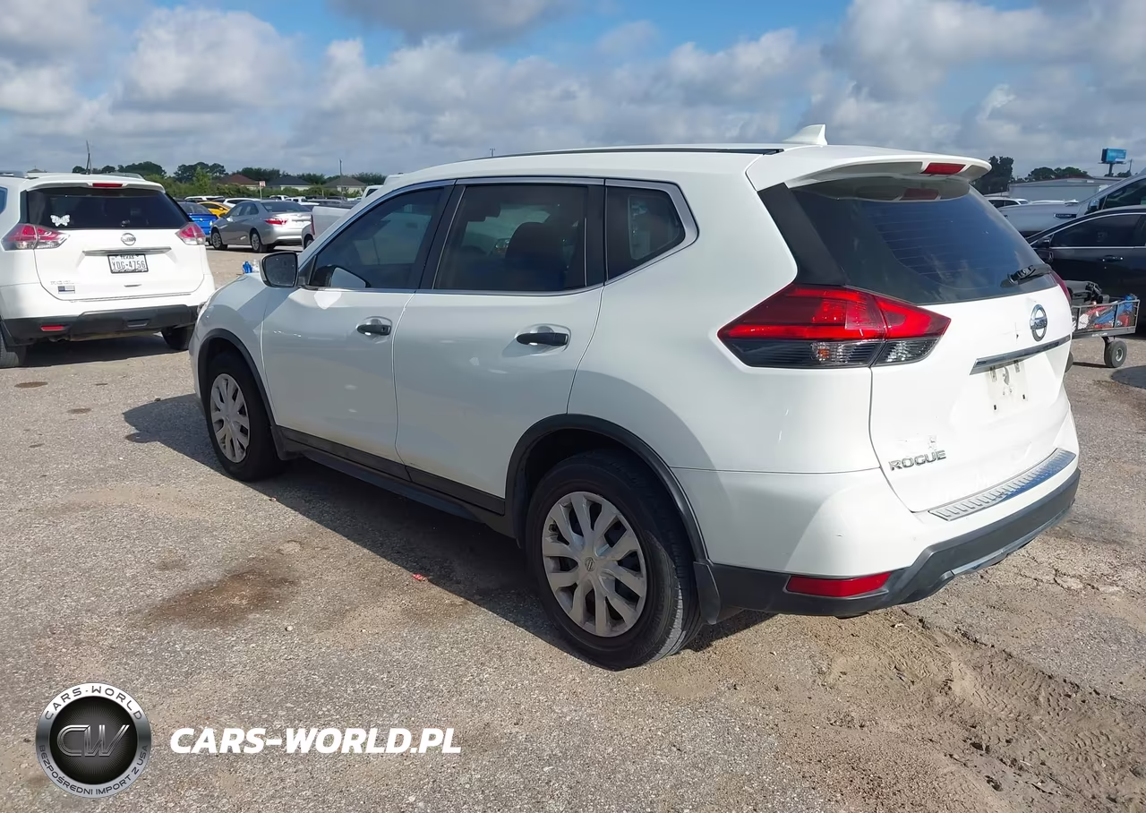 2017 Nissan Rogue S VIN:5N1AT2MT8HC865820 - 3