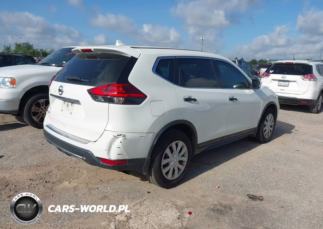 2017 Nissan Rogue S VIN:5N1AT2MT8HC865820 - 4