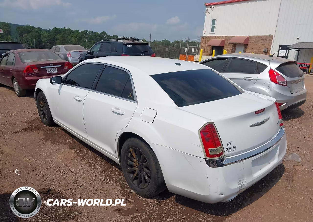 2012 Chrysler 300 VIN:2C3CCAAG7CH138306 - 3