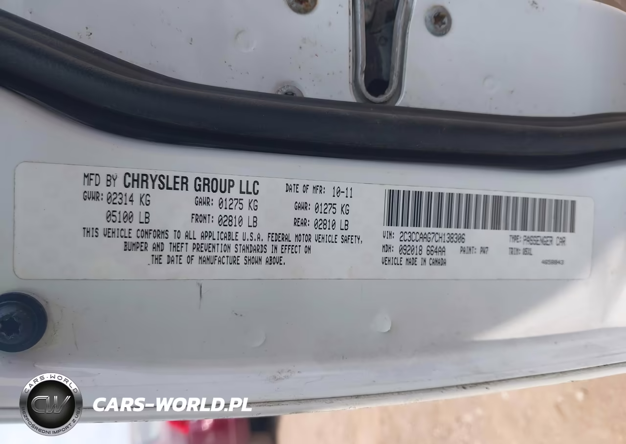 2012 Chrysler 300 VIN:2C3CCAAG7CH138306 - 9