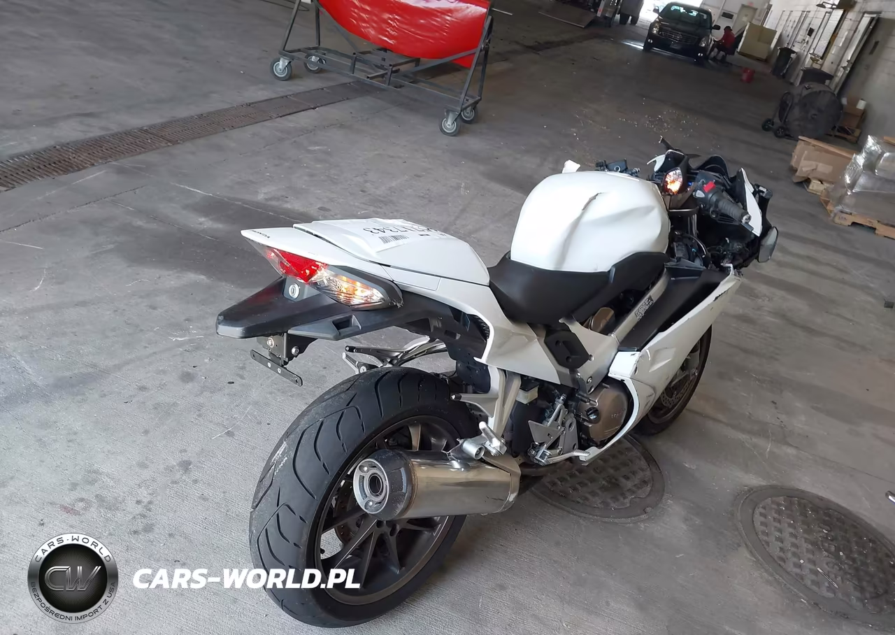 2015 Honda Vfr800 F VIN:JH2RC7958FK100258 - 4