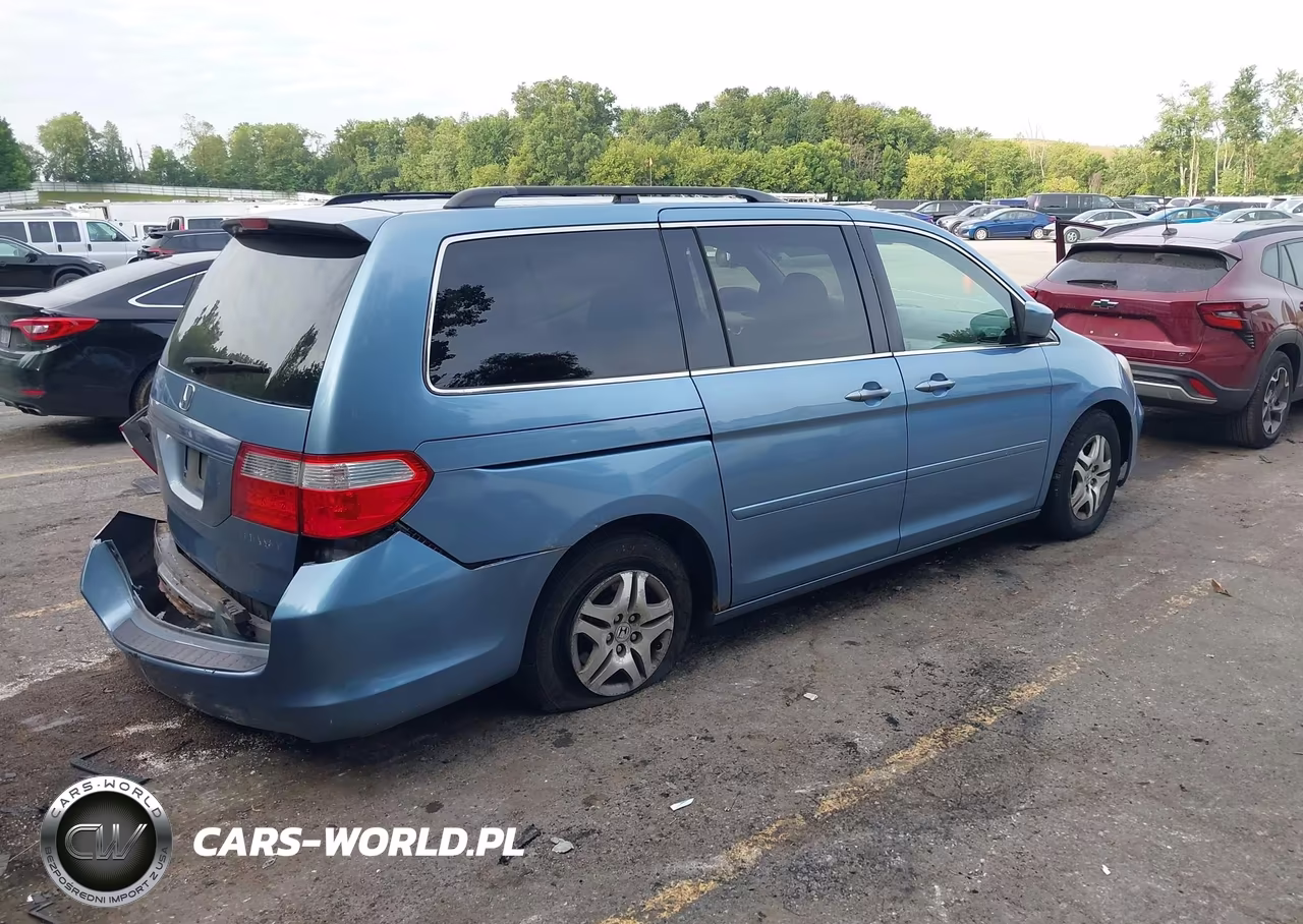 2005 Honda Odyssey Ex VIN:5FNRL38435B097128 - 4