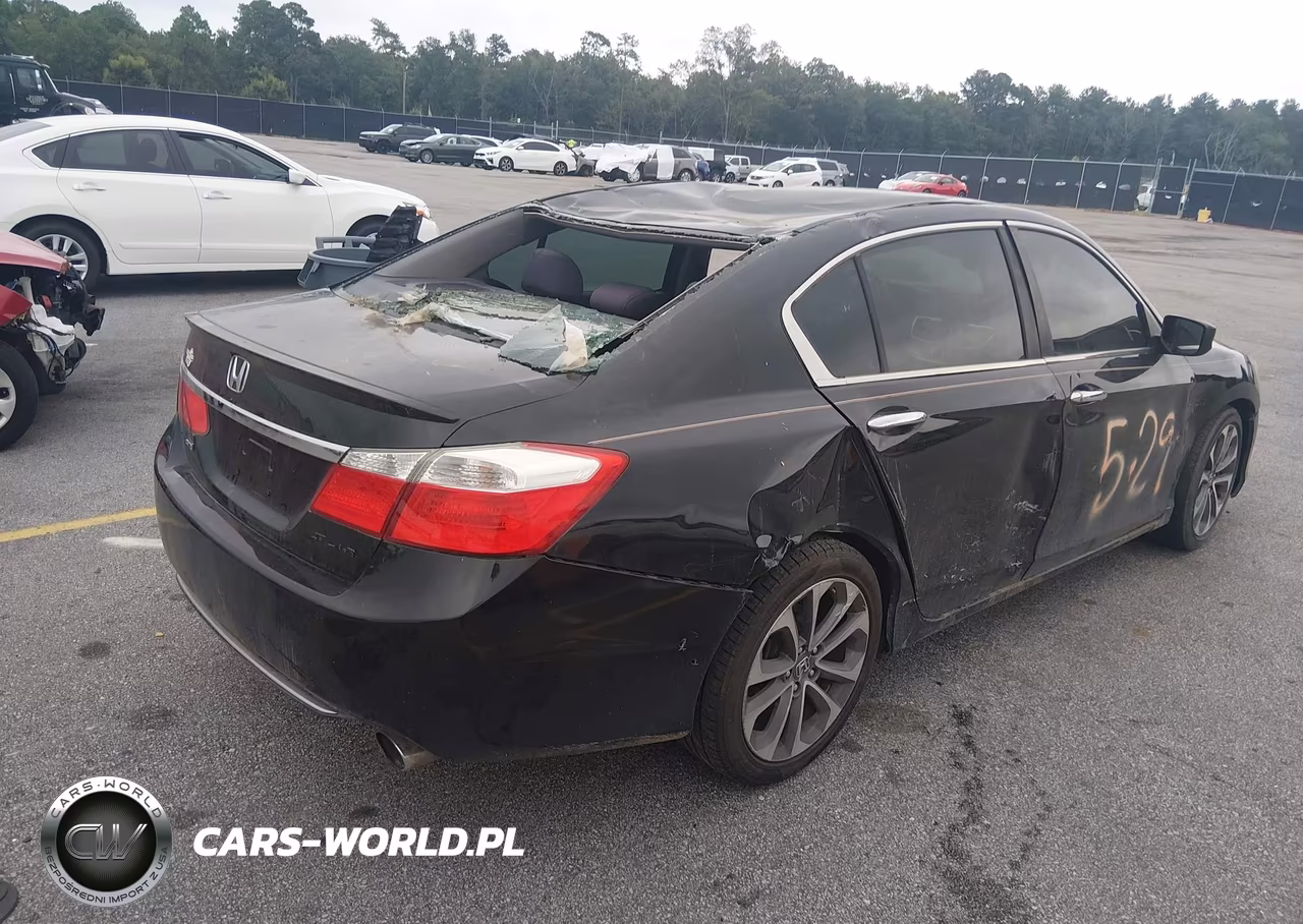 2015 Honda Accord Sport VIN:1HGCR2F50FA027625 - 4