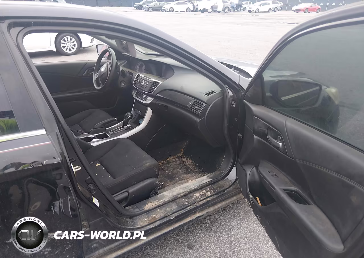 2015 Honda Accord Sport VIN:1HGCR2F50FA027625 - 5