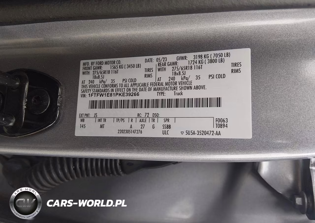 2023 Ford F-150 VIN:1FTFW1E81PKE39266 - 9