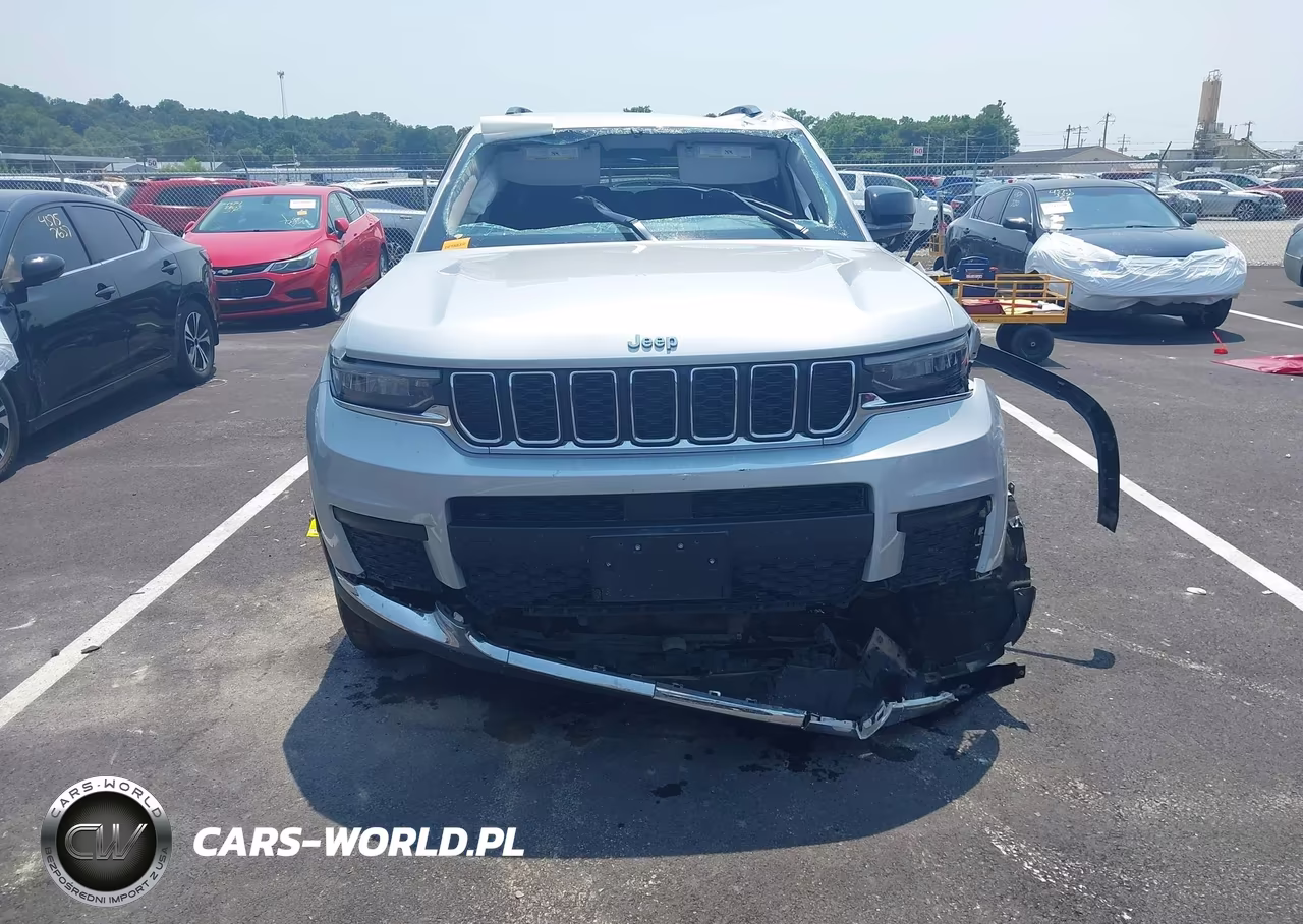 2021 Jeep Grand Cherokee L Laredo 4X4 VIN:1C4RJKAG9M8179870 - 12
