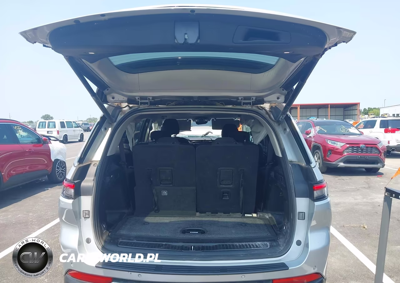 2021 Jeep Grand Cherokee L Laredo 4X4 VIN:1C4RJKAG9M8179870 - 18