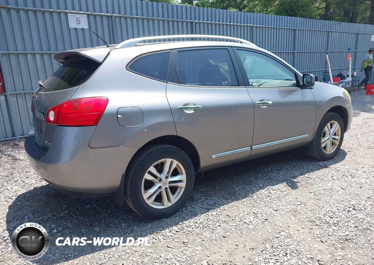 2013 Nissan Rogue Sv VIN:JN8AS5MV2DW654507 - 4