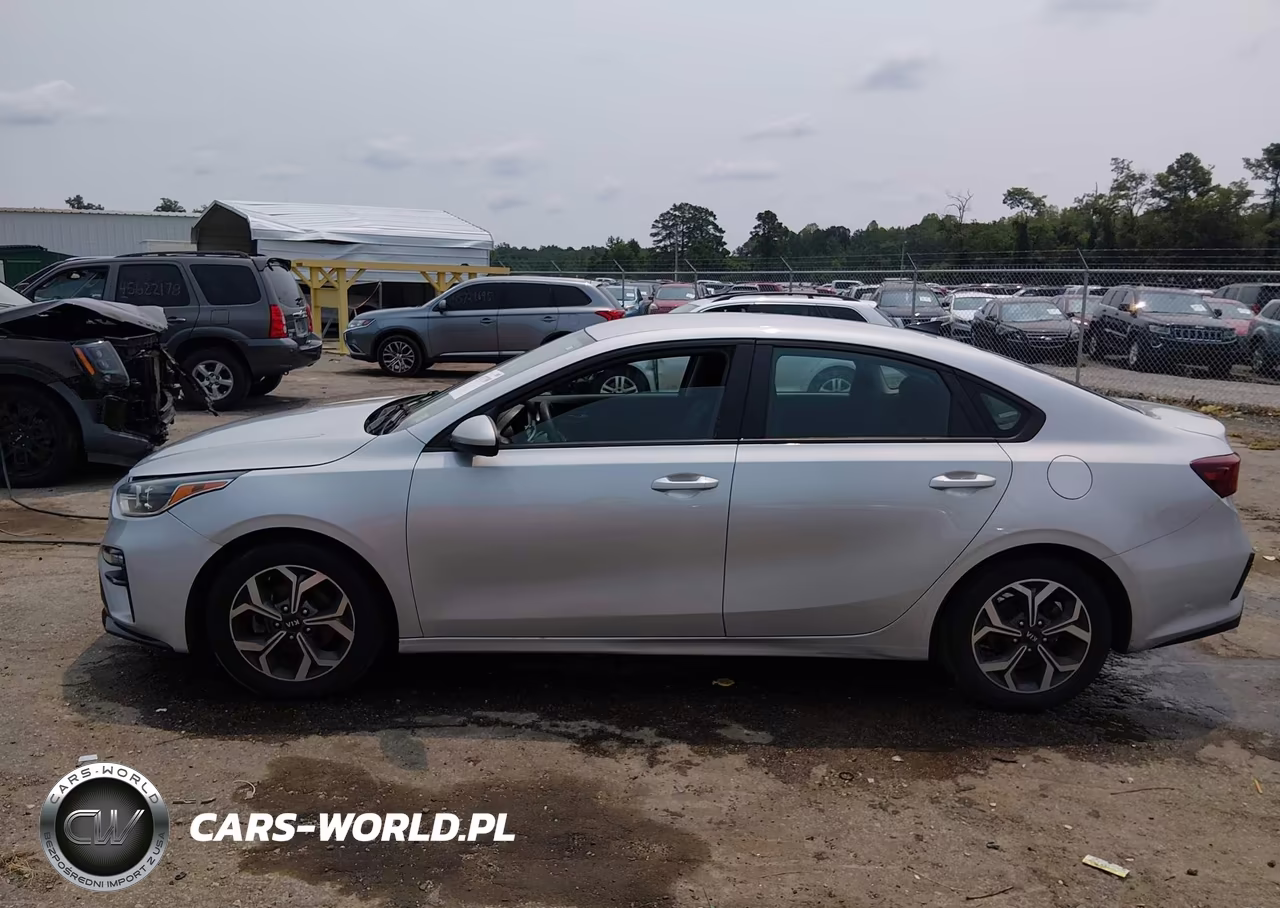 2021 Kia Forte Lxs VIN:3KPF24AD4ME369826 - 14
