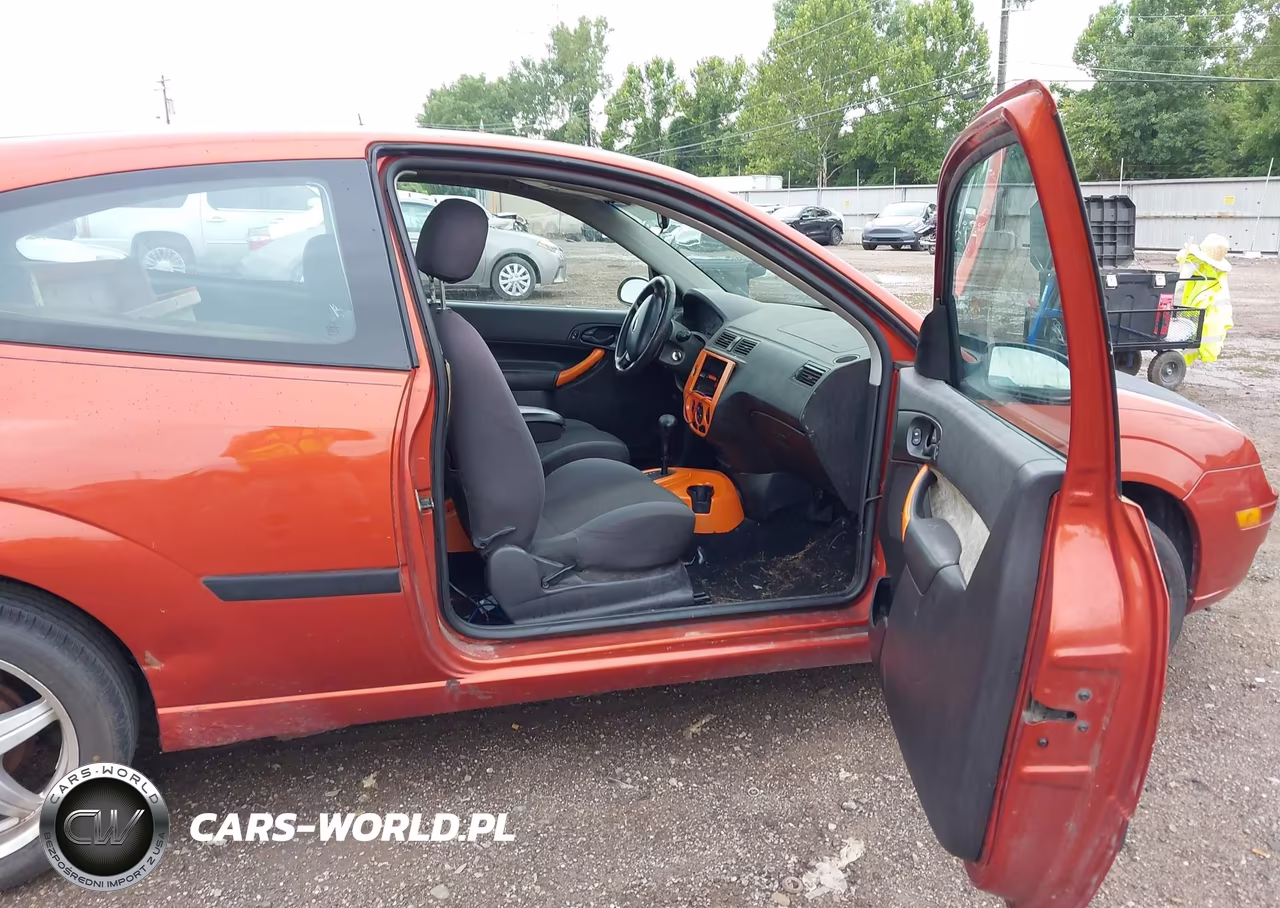 2005 Ford Focus Zx3 VIN:3FAFP31N45R121791 - 5