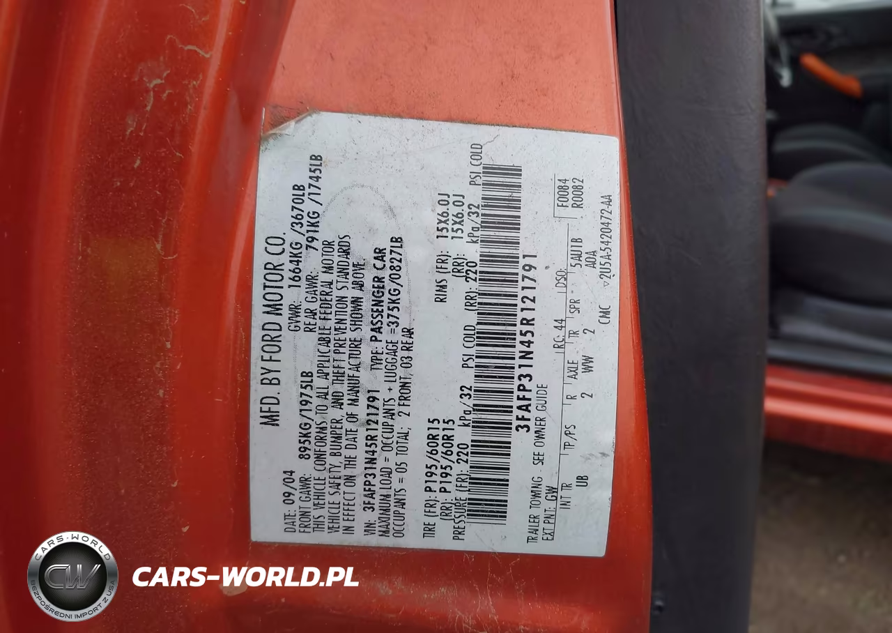 2005 Ford Focus Zx3 VIN:3FAFP31N45R121791 - 9