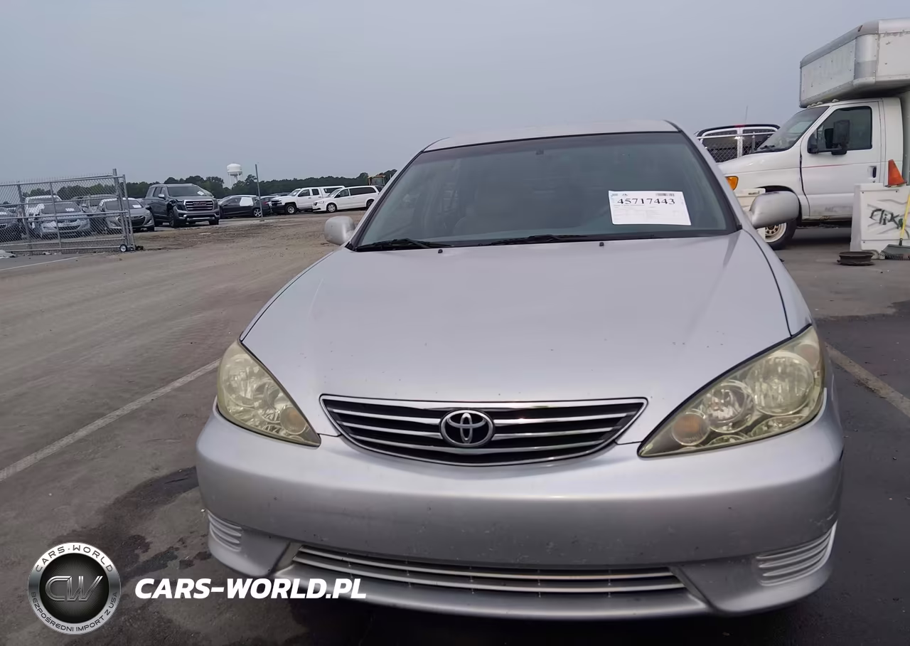 2005 Toyota Camry Le VIN:4T1BE30KX5U091738 - 12