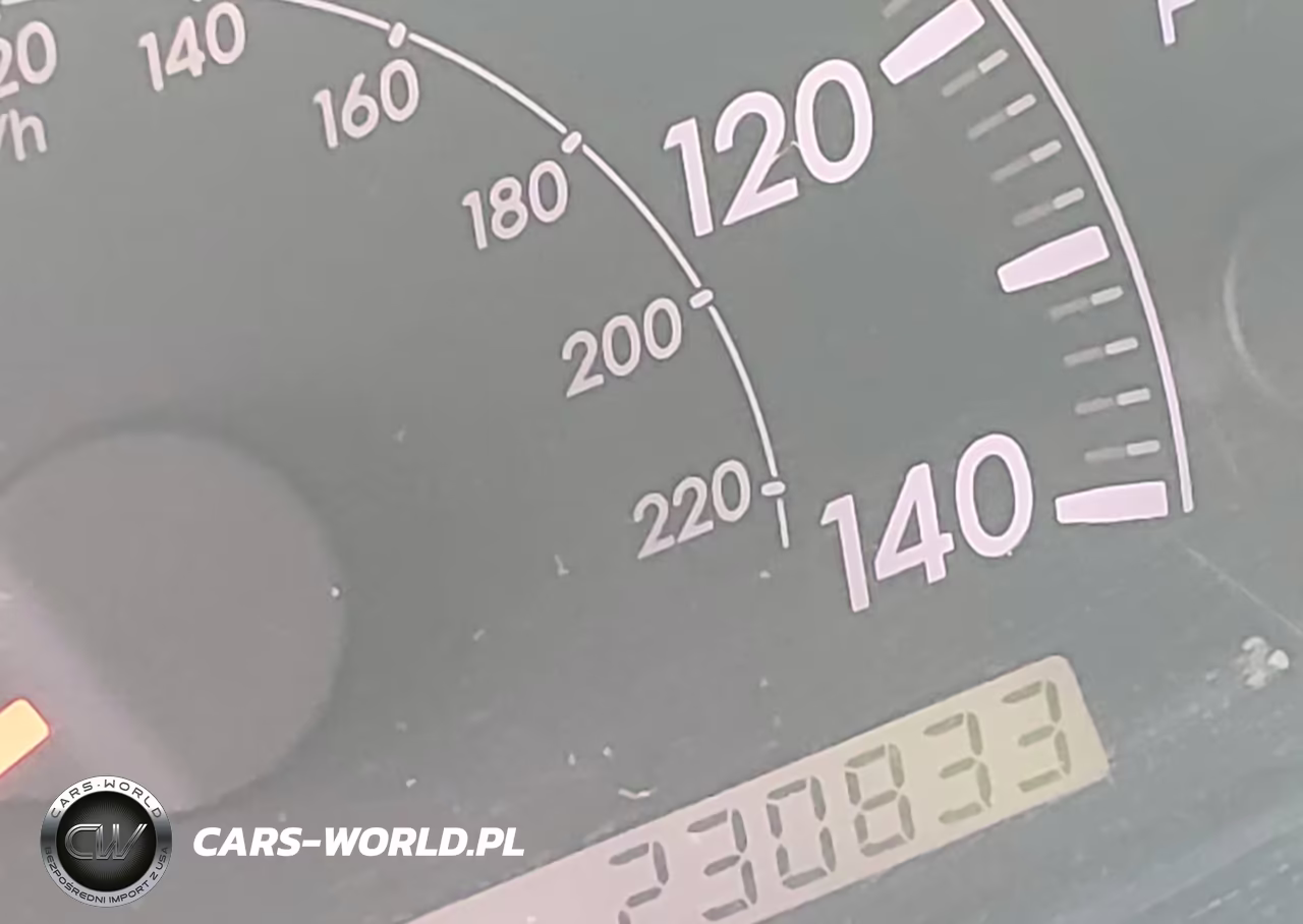 2005 Toyota Camry Le VIN:4T1BE30KX5U091738 - 15