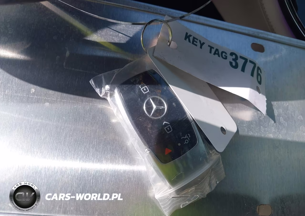 2019 Mercedes-Benz E 300 VIN:WDDZF4JB4KA669100 - 11