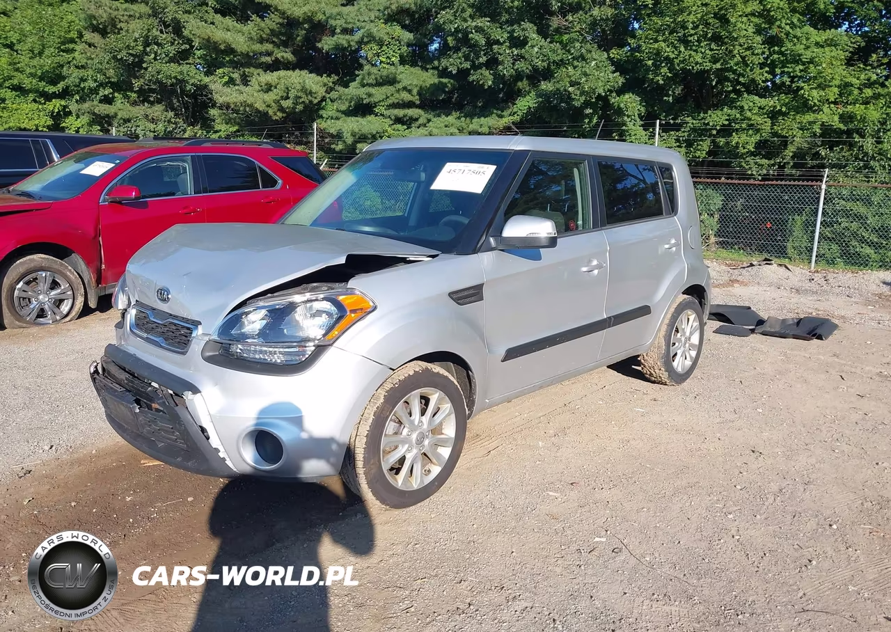 2012 Kia Soul + VIN:KNDJT2A64C7379882 - 2