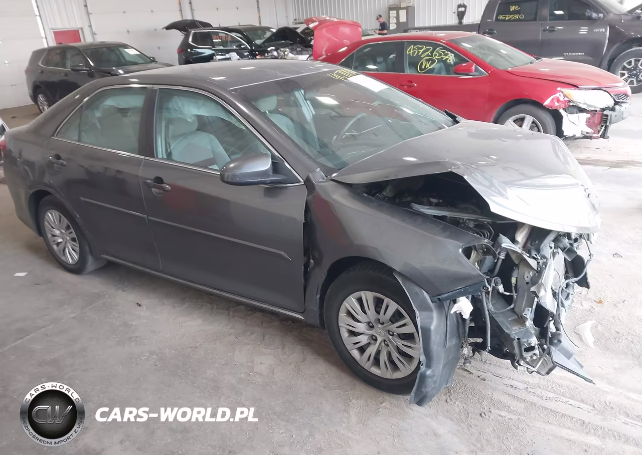 2014 Toyota Camry Le