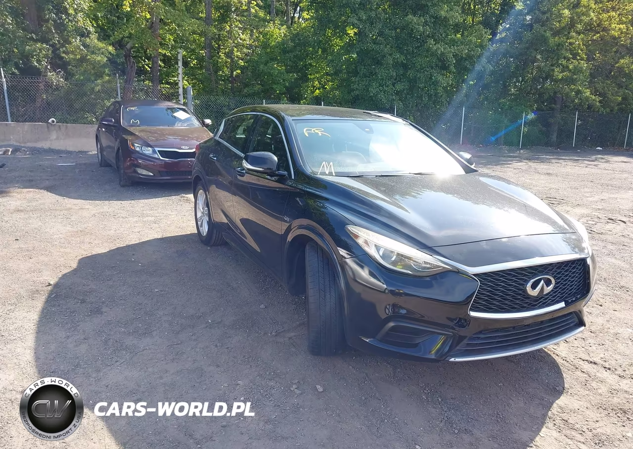 2017 Infiniti Qx30