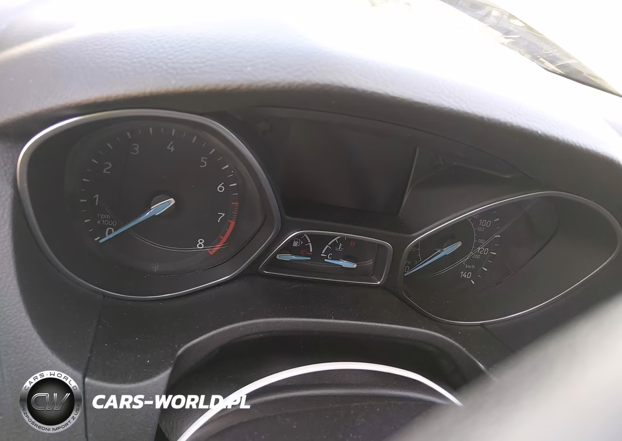 2016 Ford Focus Se VIN:1FADP3K2XGL223786 - 7